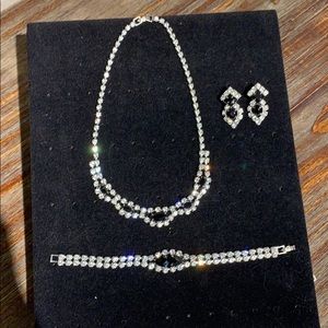 Vintage Rhinestone necklace/bracelet/earrings set